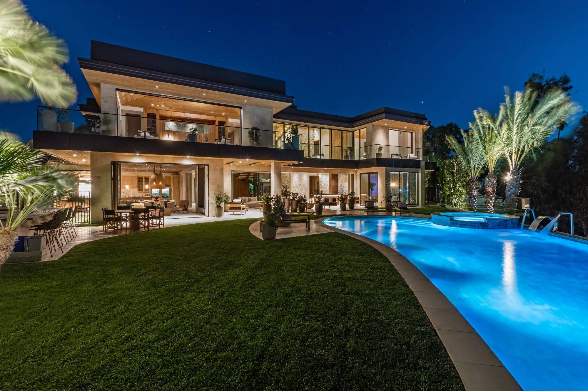 Beverly Hills Estate — view 3